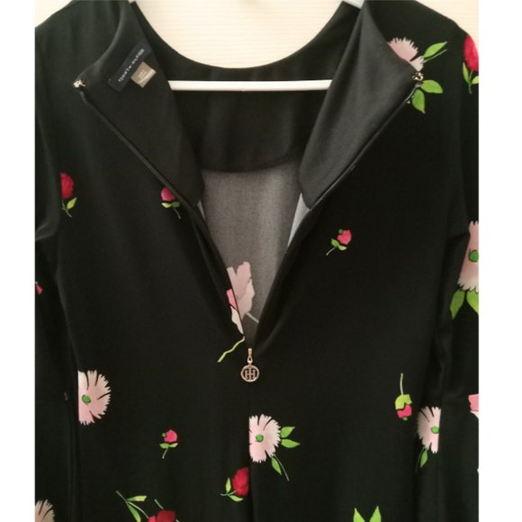 Tommy Hilfiger Dress Size 2 - Picture 4 of 6